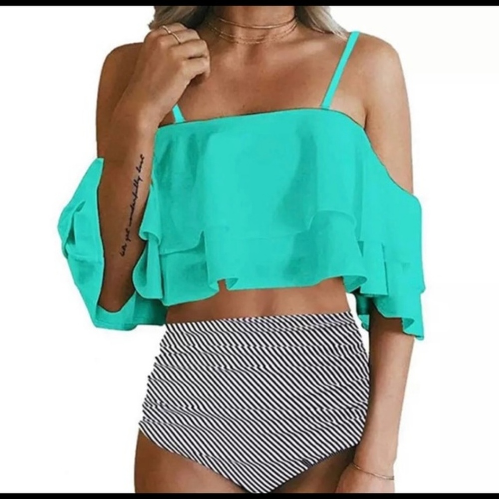 {Swanky Coconut}Size XL Ruffle Top Swim Su…